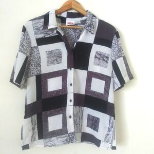 Vintage 80s Black & White Geometric Print Top